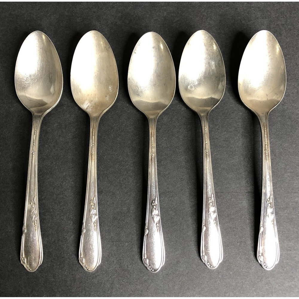 Antique WM A Rogers Oneida MEADOWBROOKE Teaspoons Silverplate No Monos Set of 5